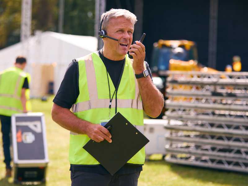 Alquiler de radios para eventos: comunicación sin interrupciones